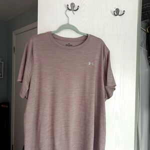 Under Armour woman’s plus size shirt.